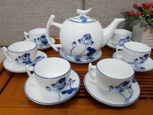 Tổng hợp các mẫu ấm chén Bát Tràng tại Gia Nguyễn