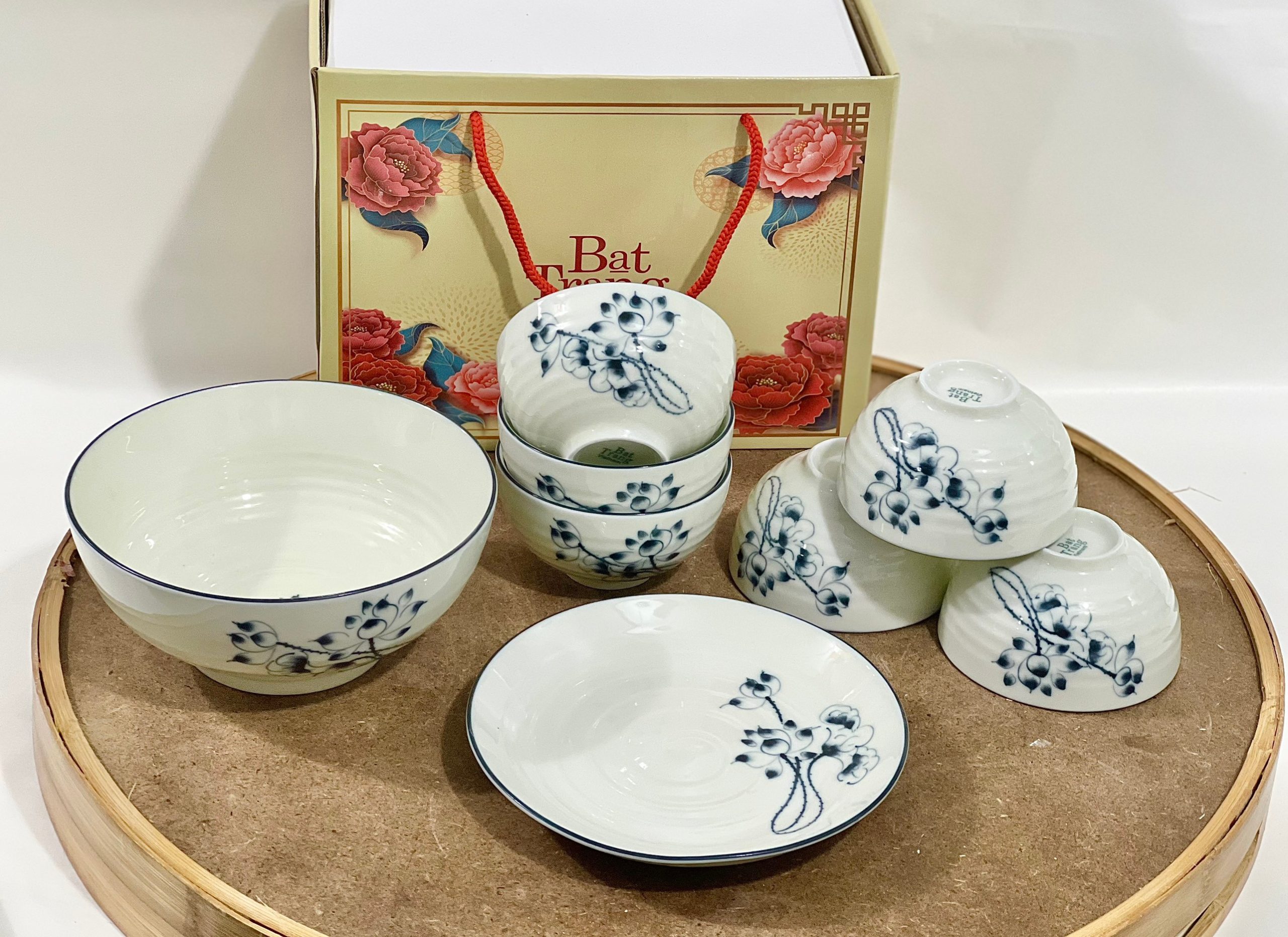 KIẾN THỨC GỐM SỨ :Gốm sứ vẽ tay và gốm sứ dán decal phân biệt như thế ...